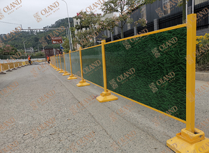 钢木复合板围挡