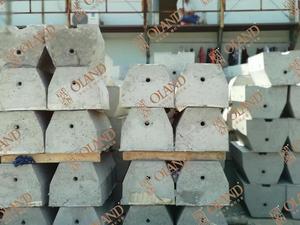 施工围挡-预制底座